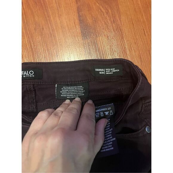 Women’s Buffalo David Bitton Plum color jeans Size 8 - Picture 6 of 9